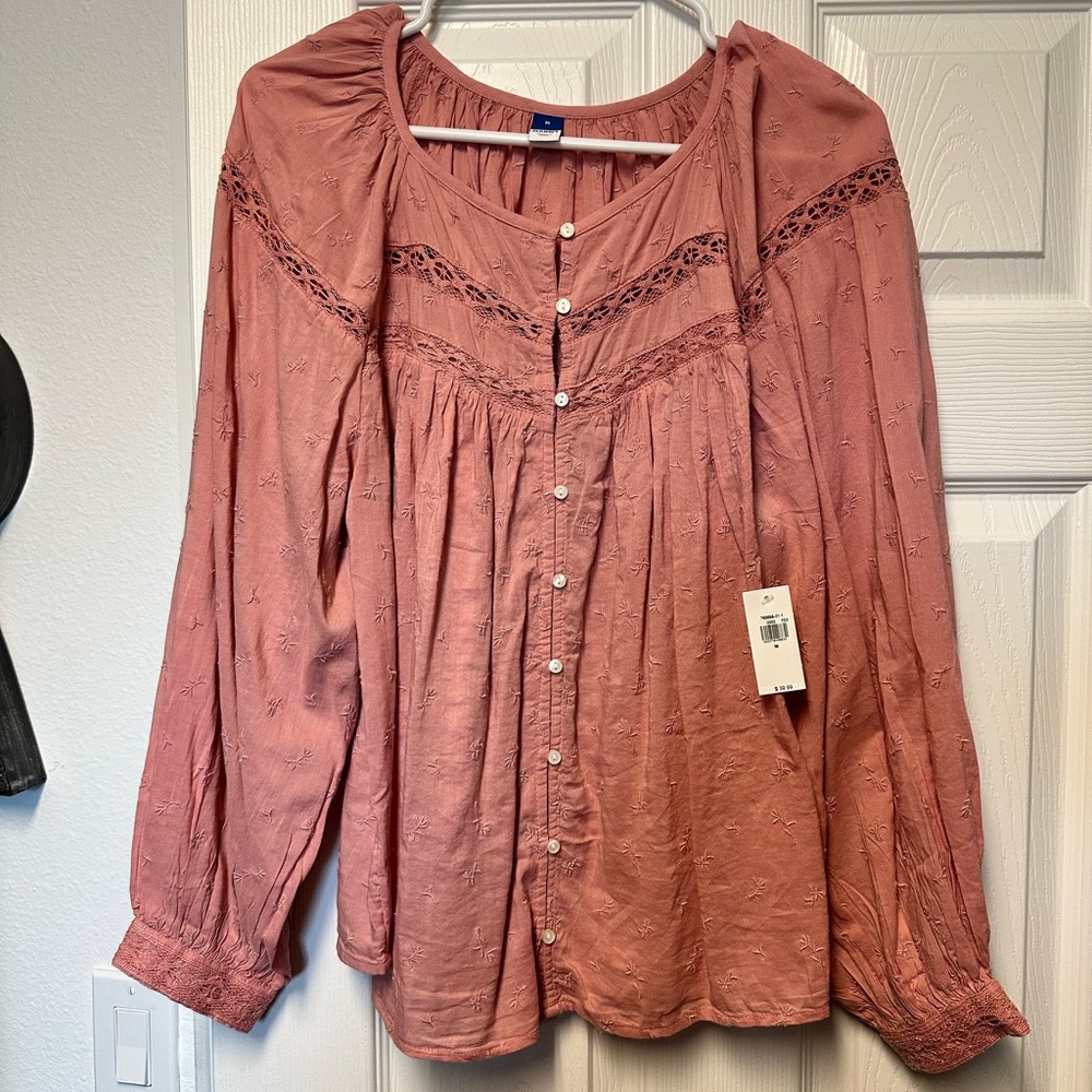 Old navy blouse
